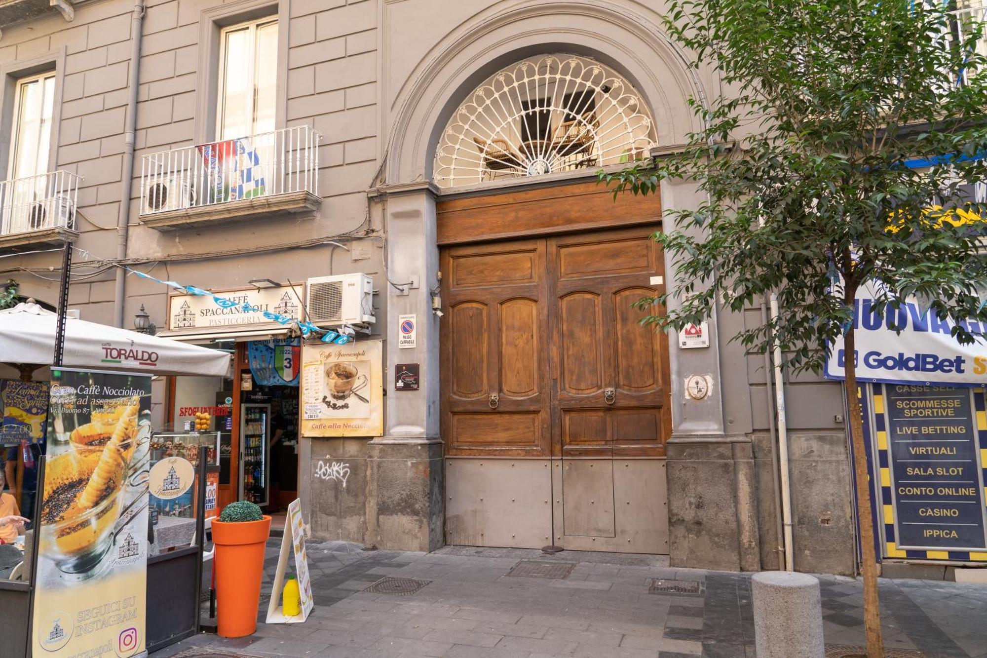 那不勒斯Il Duomo A Due Passi公寓 外观 照片